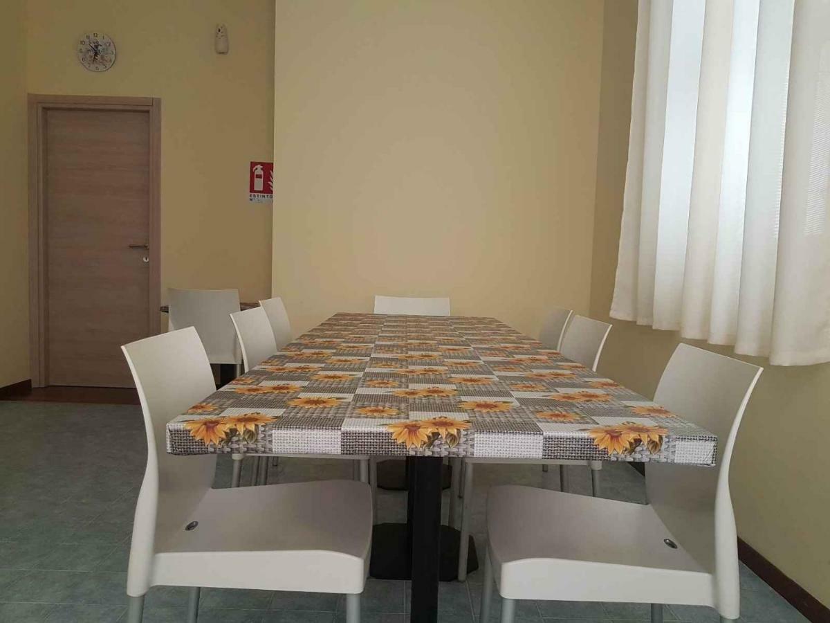 Hotel Piramide Reggio nell'Emilia Exterior foto