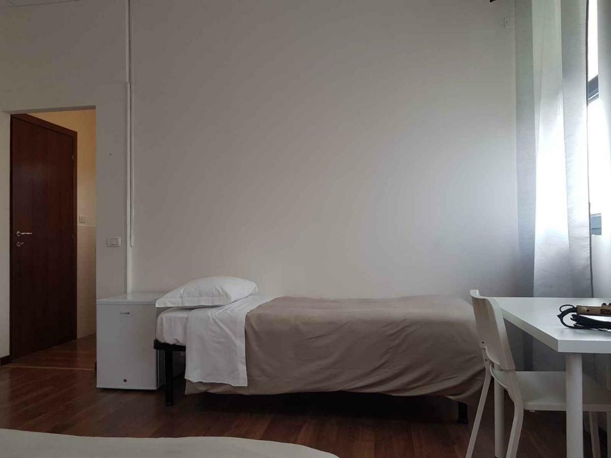 Hotel Piramide Reggio nell'Emilia Exterior foto